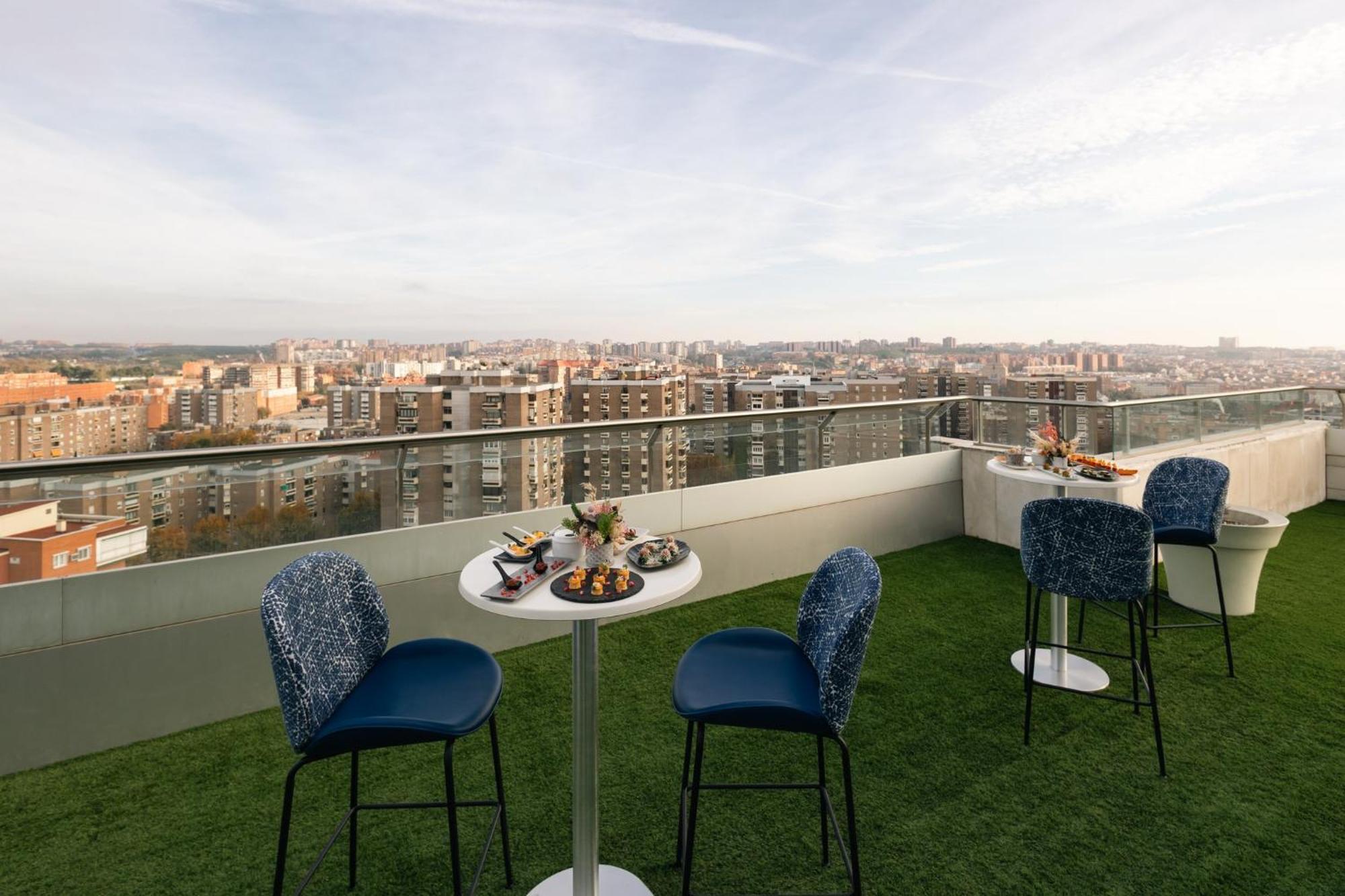 Hotel Crowne Plaza Madrid - Centre Retiro By Ihg Exterior foto